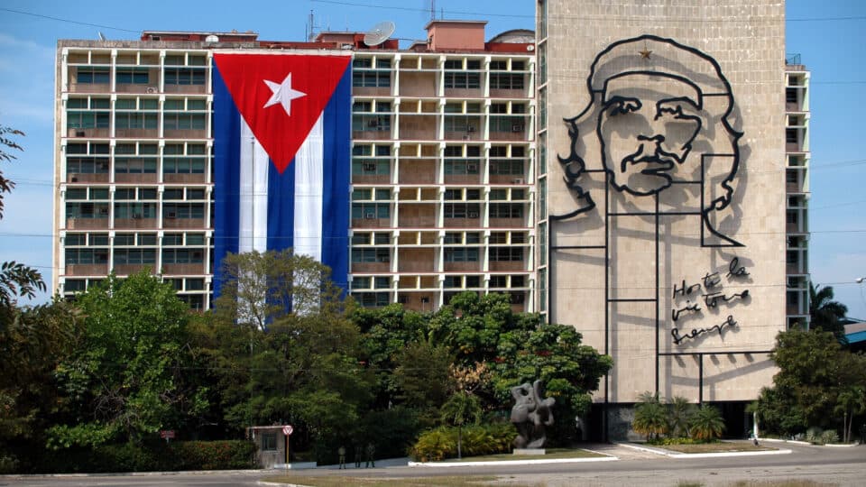 Cuba impede opositores de participar de missas em meio a nova onda de repressão