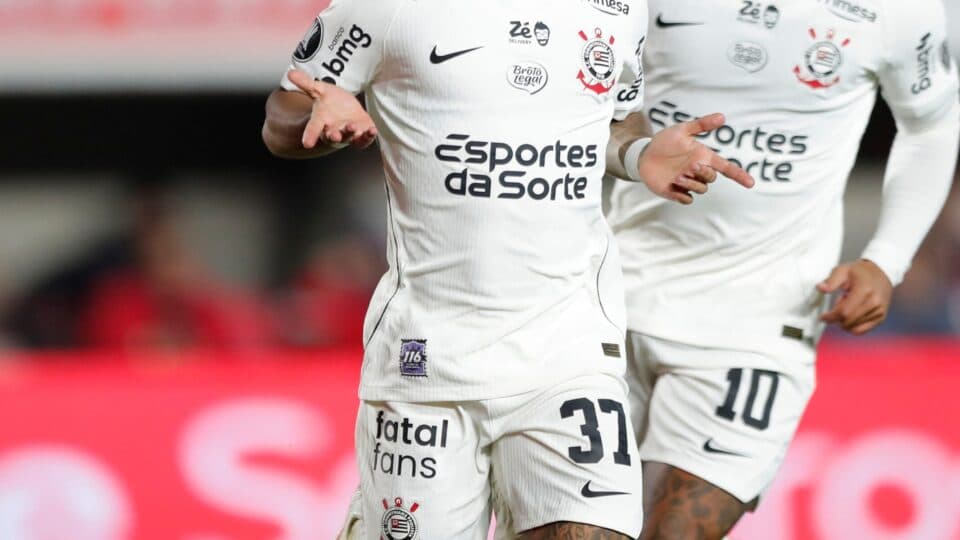 Fim das bets favorece avanço de sites adultos no futebol