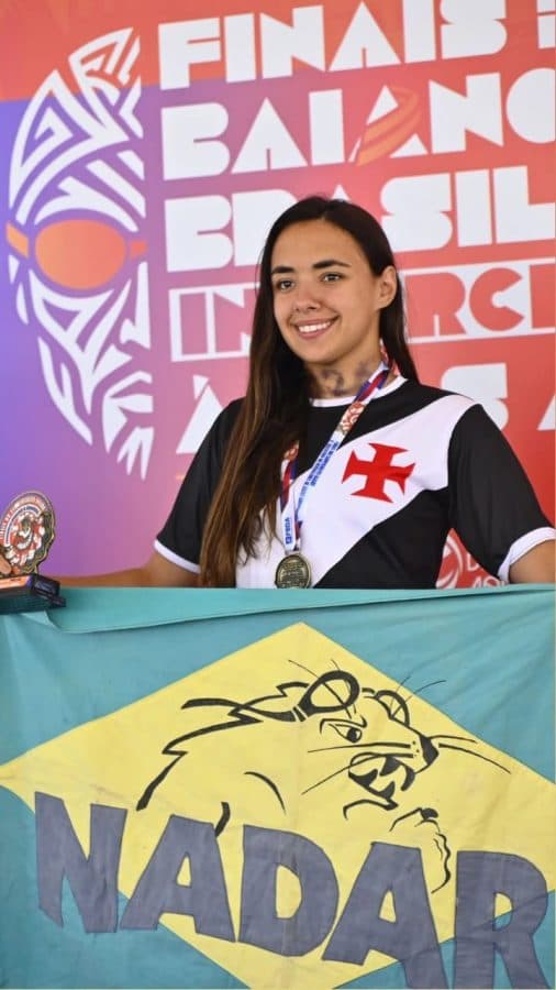 Nadadora petropolitana conquista título da Copa Brasil de Águas Abertas