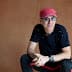 Zeca Baleiro apresenta o show 'Mambo Só' ao vivo no 'Bem Brasil' deste domingo (18)