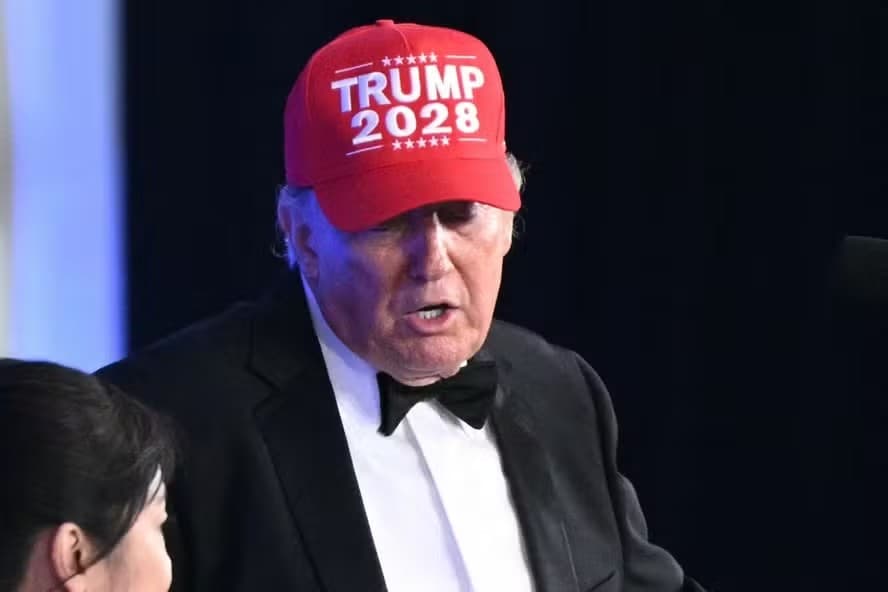 Trump diz que vai conversar com Putin, após suspeita de peste