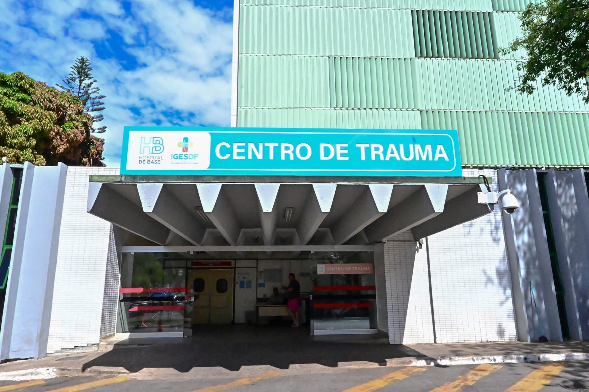 Quimioterapia pode afetar saúde bucal e exige acompanhamento odontológico durante tratamento