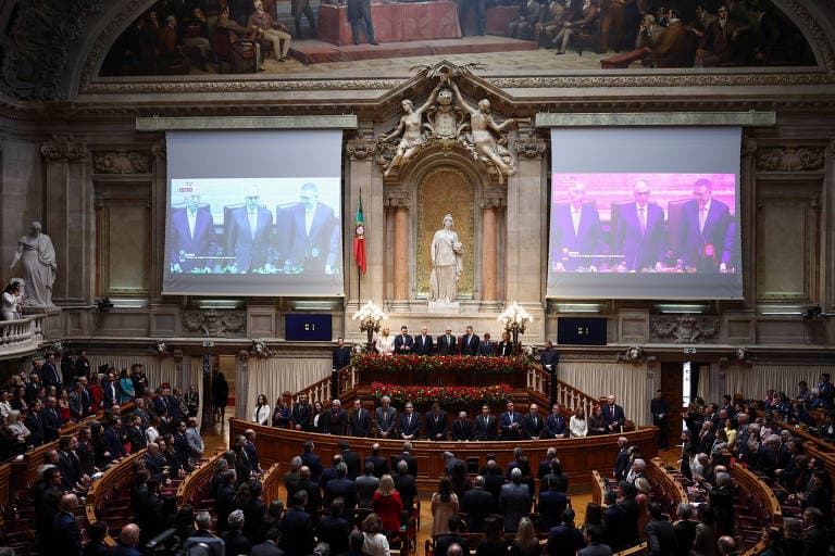 Enquanto Espanha bloqueia despejos, Portugal avança com projeto para acelerá-los