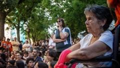 Crise de moradia na Espanha: reviravolta pode levar idosa de 87 anos de volta para casa após ser desalojada em Madri