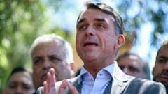 O que Flávio Bolsonaro quer mudar na Constituição, caso seja eleito com Congresso mais conservador?