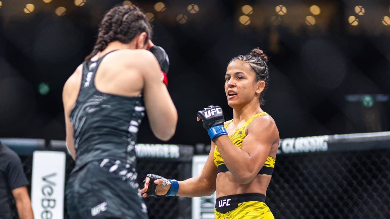 Rival de brasileira responde críticas antes de disputa de cinturão do UFC 332: “Vamos calar a boca deles”