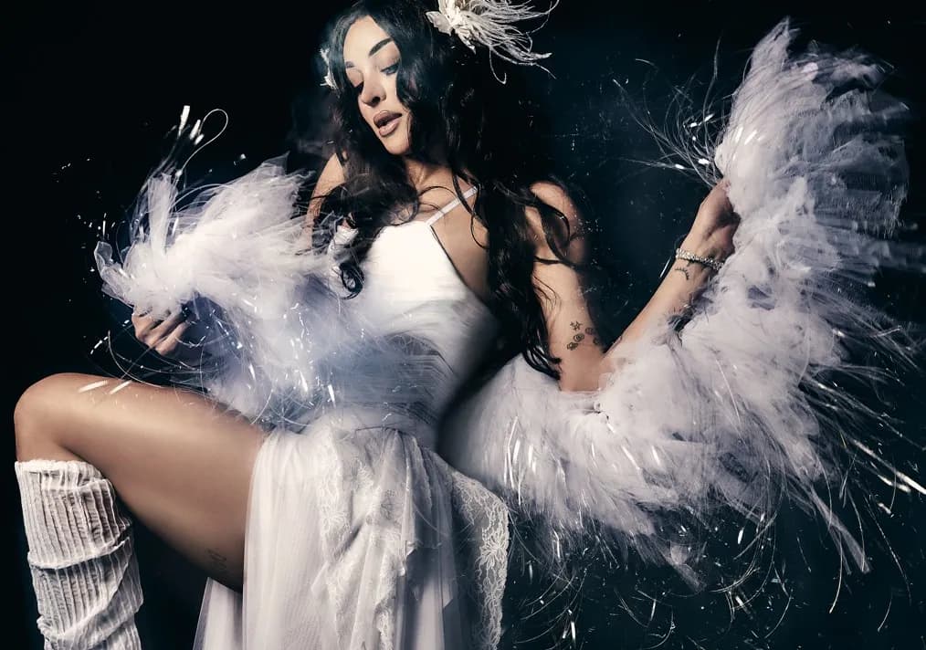 Pabllo Vittar mira mercado internacional em disco frenético, mas sem o 'molho' da cantora