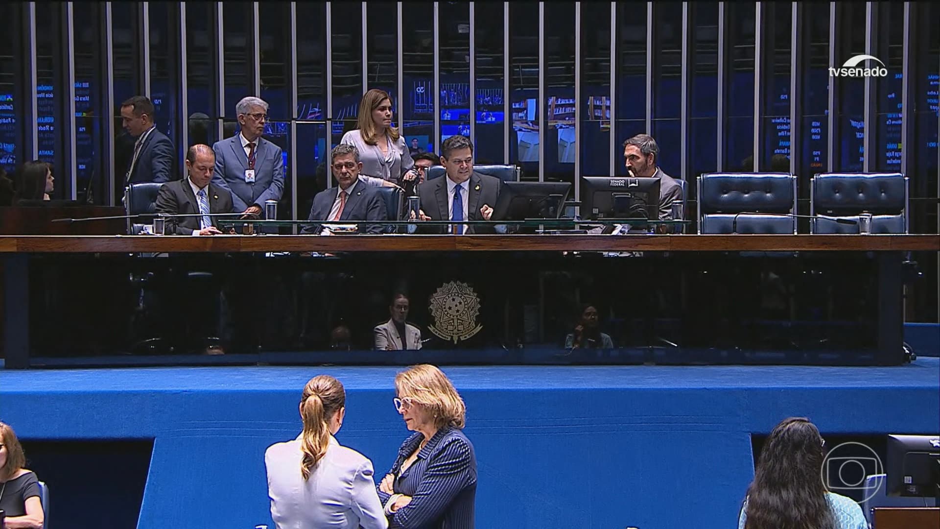 Sete senadores tiveram mais votos que na eleição anterior, mas não conseguiram novo mandato