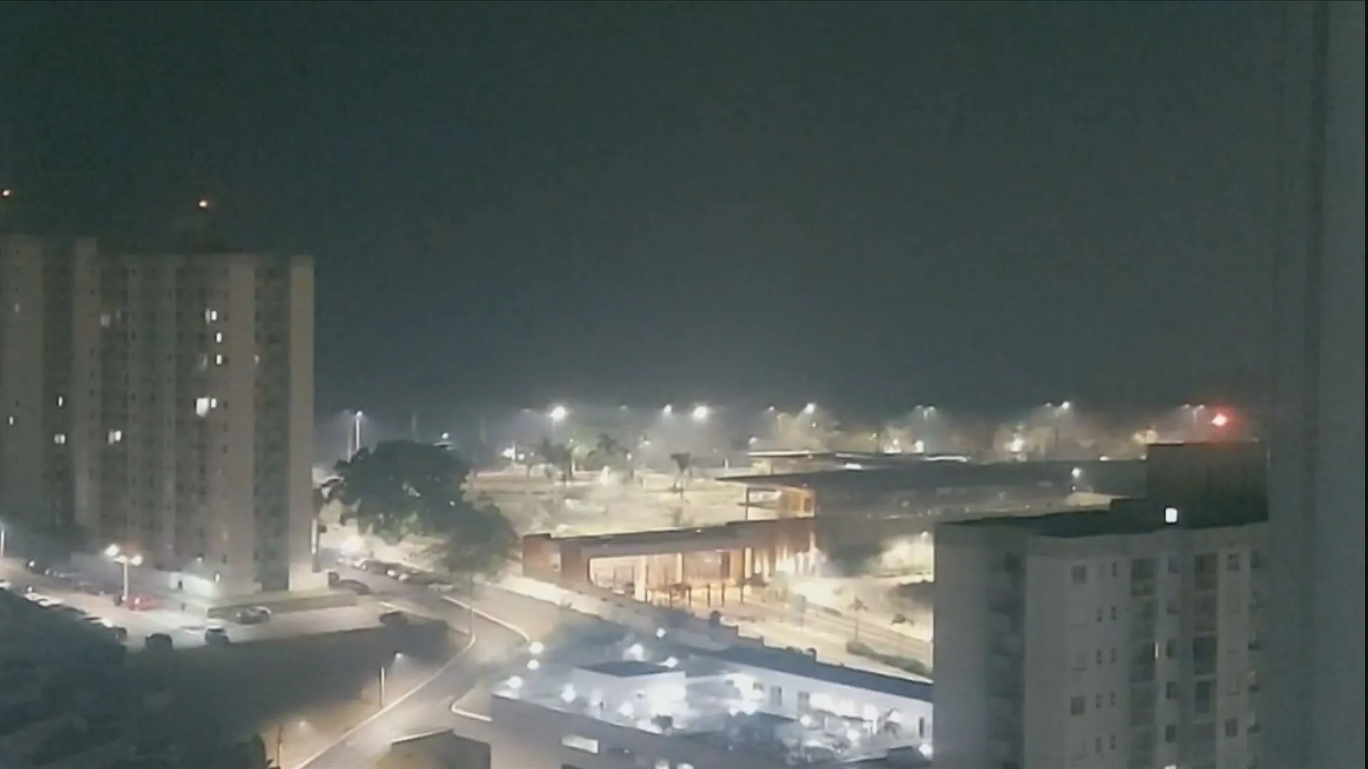 VÍDEO: Manaus amanhece encoberta de fumaça e incêndio derruba qualidade do ar