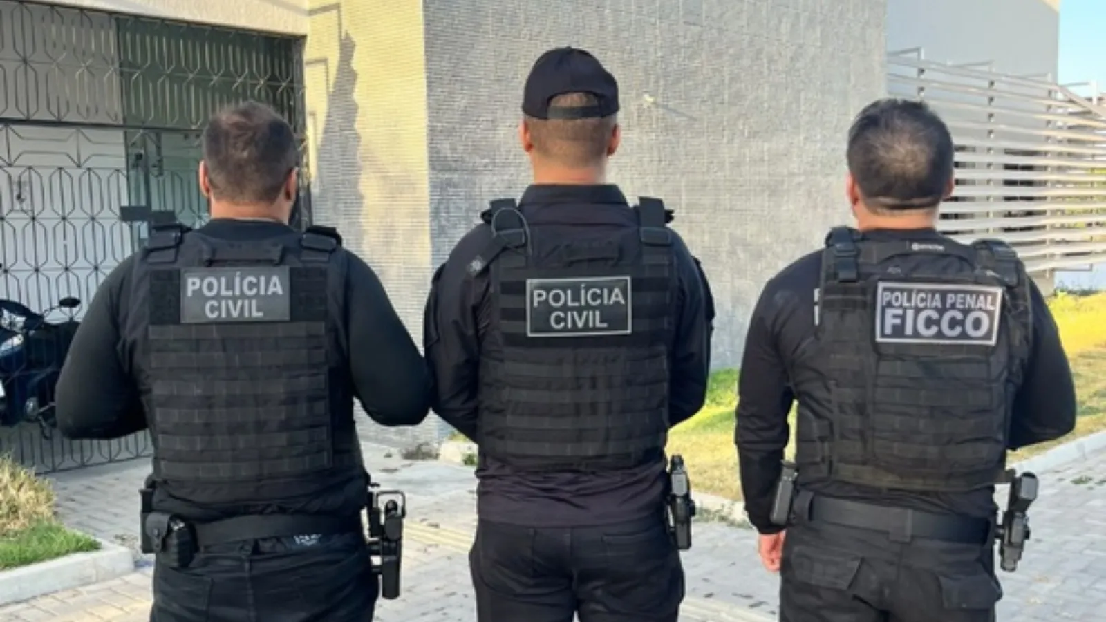 Operação cumpre 13 mandados contra grupo investigado por tráfico e homicídios no Ceará