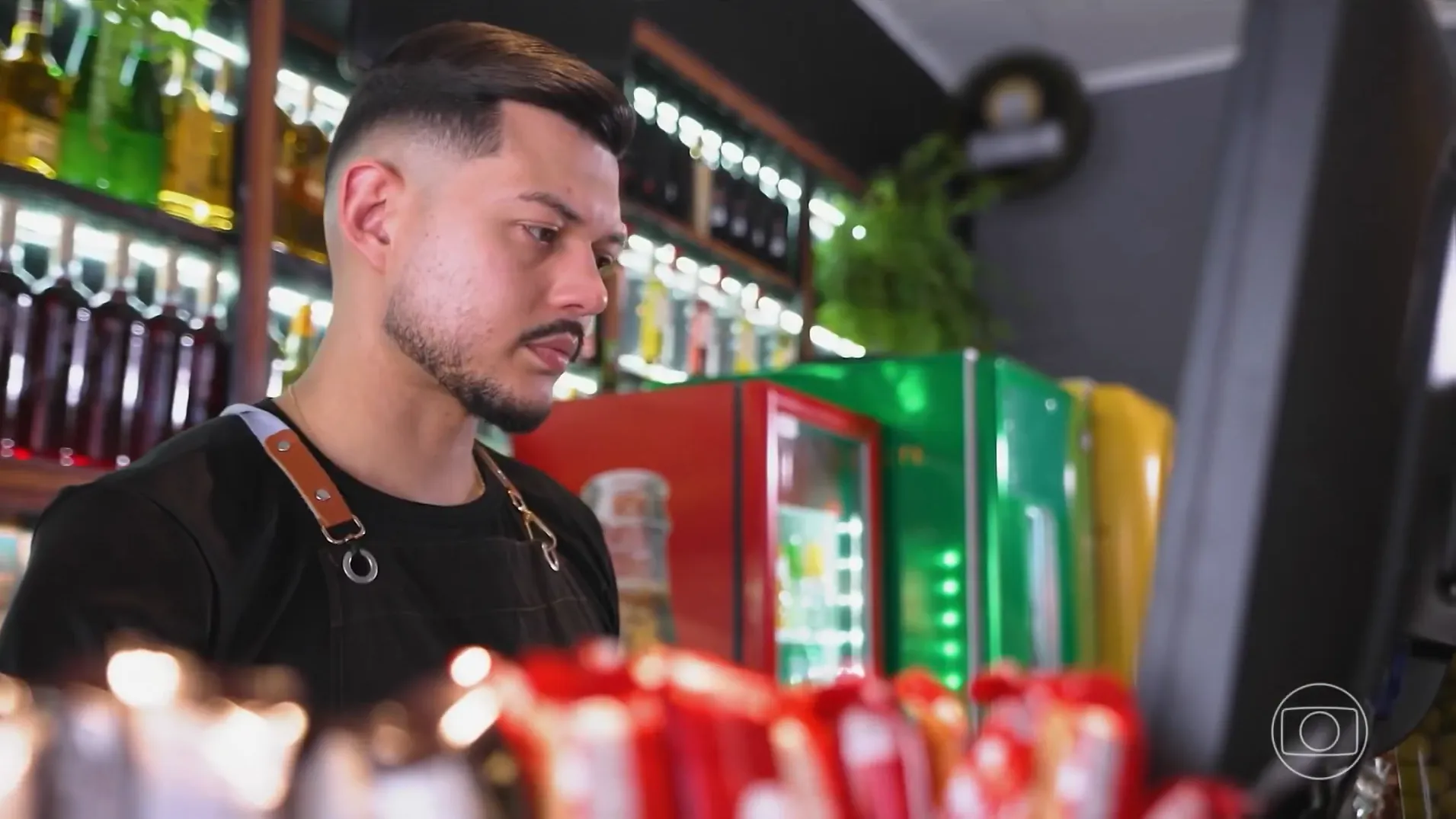 Filhos assumem bar do pai, reinventam o negócio e triplicam o faturamento em SP