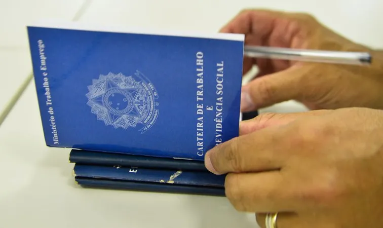 Emprego: confira as 314 vagas disponíveis em Petrolina, Salgueiro e Araripina