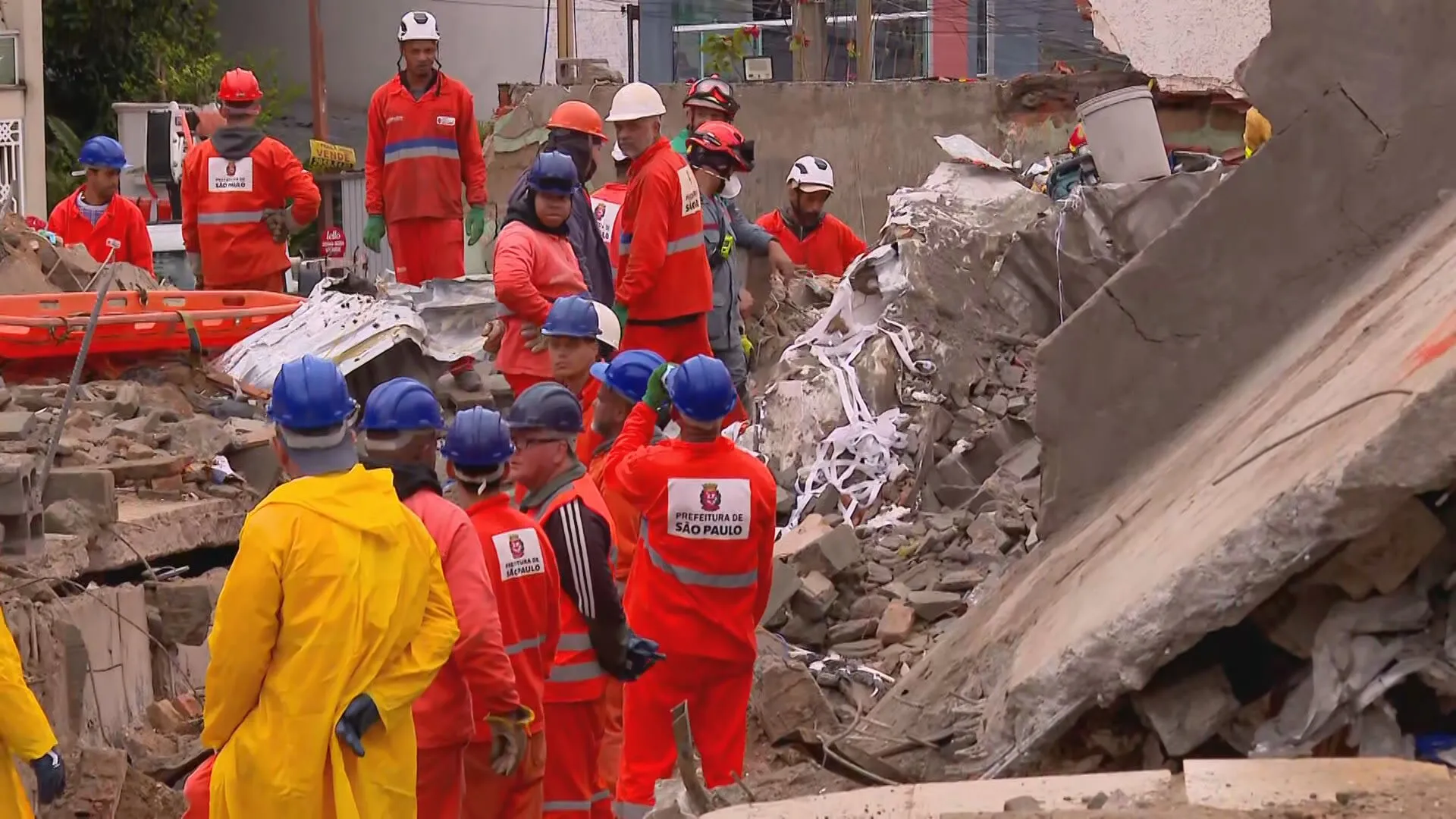Menina de 7 anos que morreu em desabamento de prédio em construção será enterrada neste domingo em SP