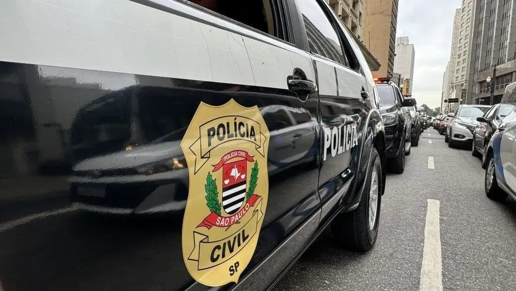 Polícia prende três suspeitos em operação contra bets ilegais e tenta bloquear R$ 154 milhões em bens de investigados em SP