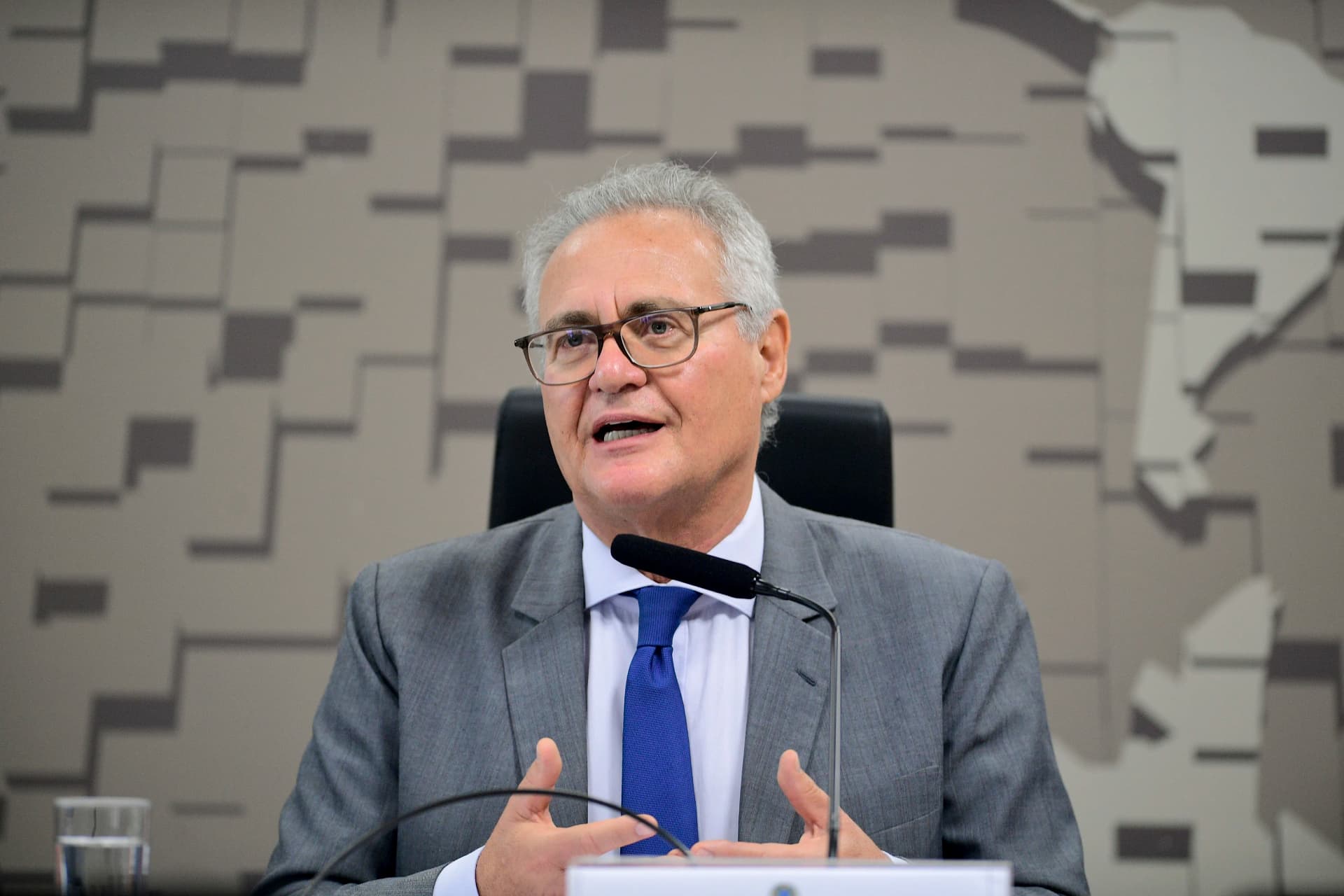 Após 32 anos de Renan Calheiros no Senado, derrotas nas urnas colocam futuro político da família em dúvida
