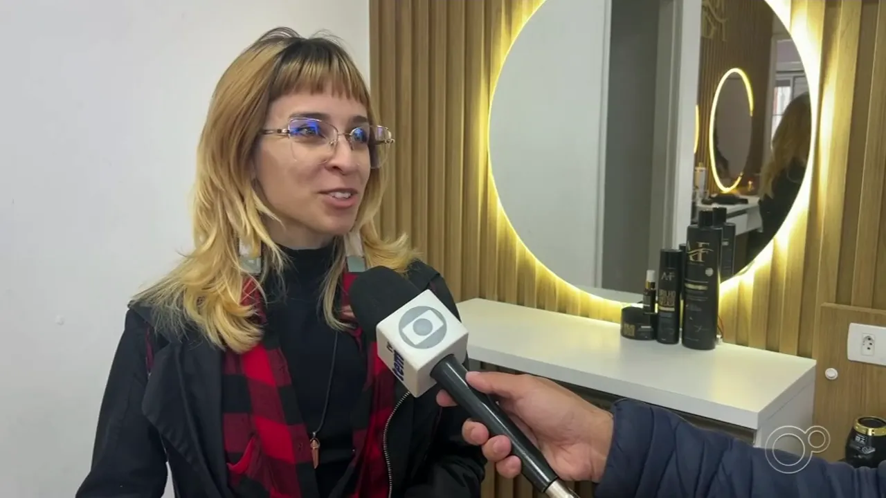 Profissionais de beleza inovam no atendimento para vencer concorrência na região de Itapetininga