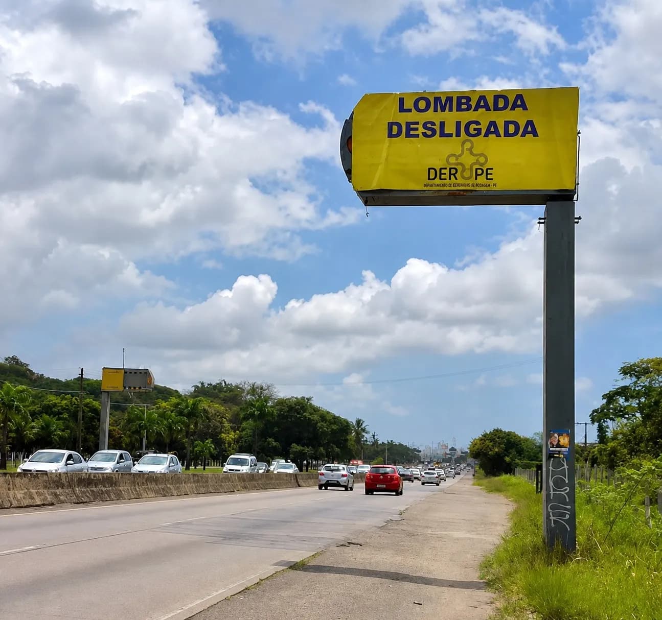Lombadas eletrônicas da BR-232 serão desligadas durante o fim de semana das eleições