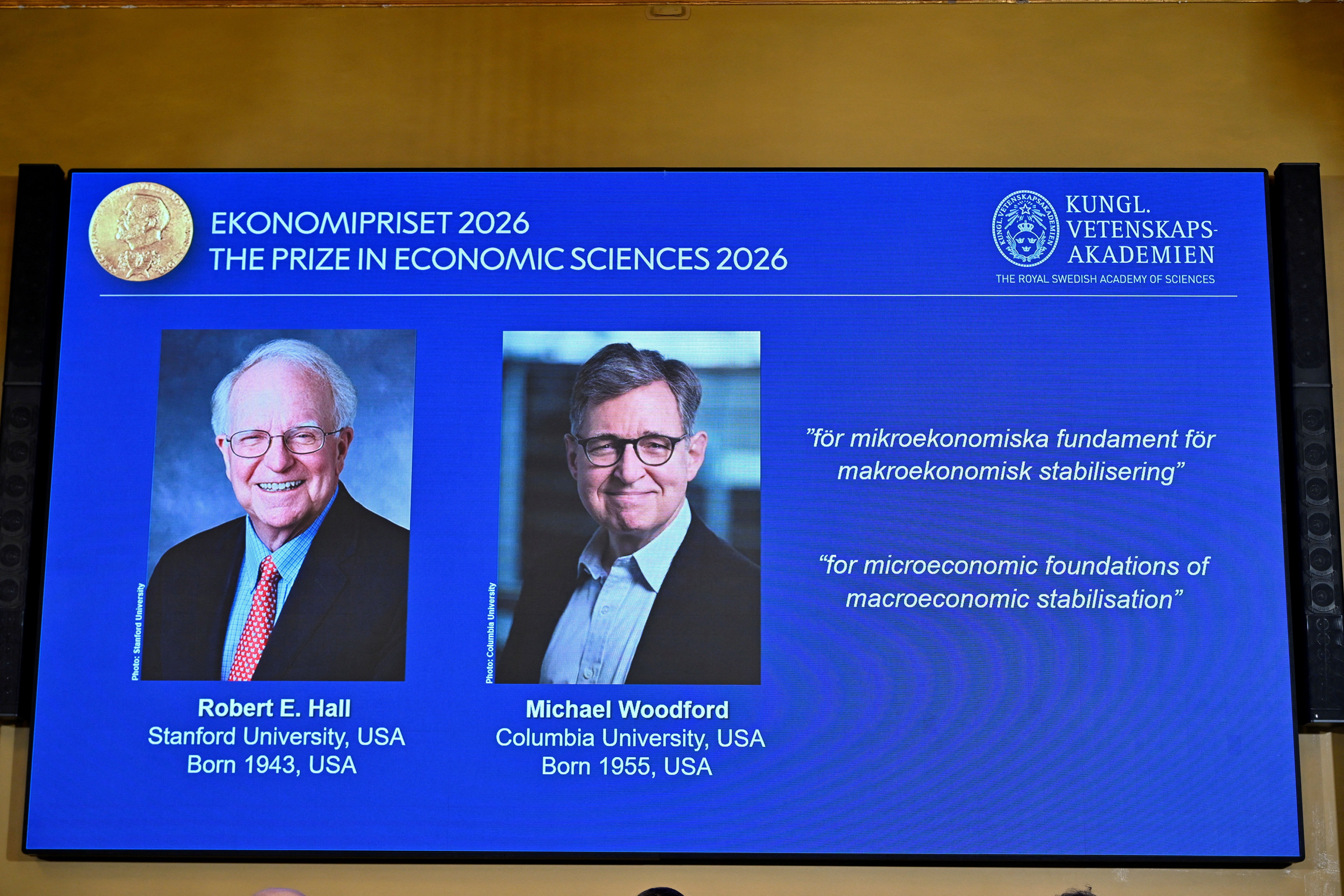 Robert Hall e Michael Woodford vencem Prêmio Nobel de Economia de 2026