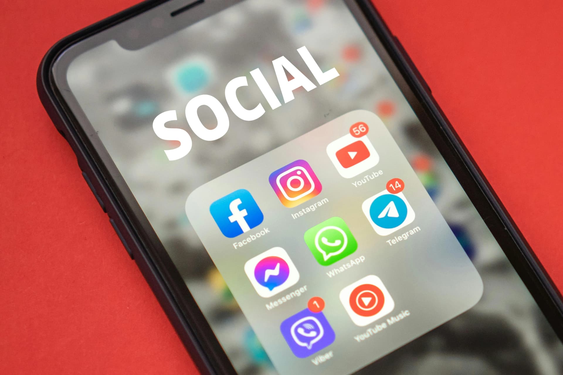 TSE dá 48 horas para Meta explicar suposta restrição a anúncios da campanha de Lula