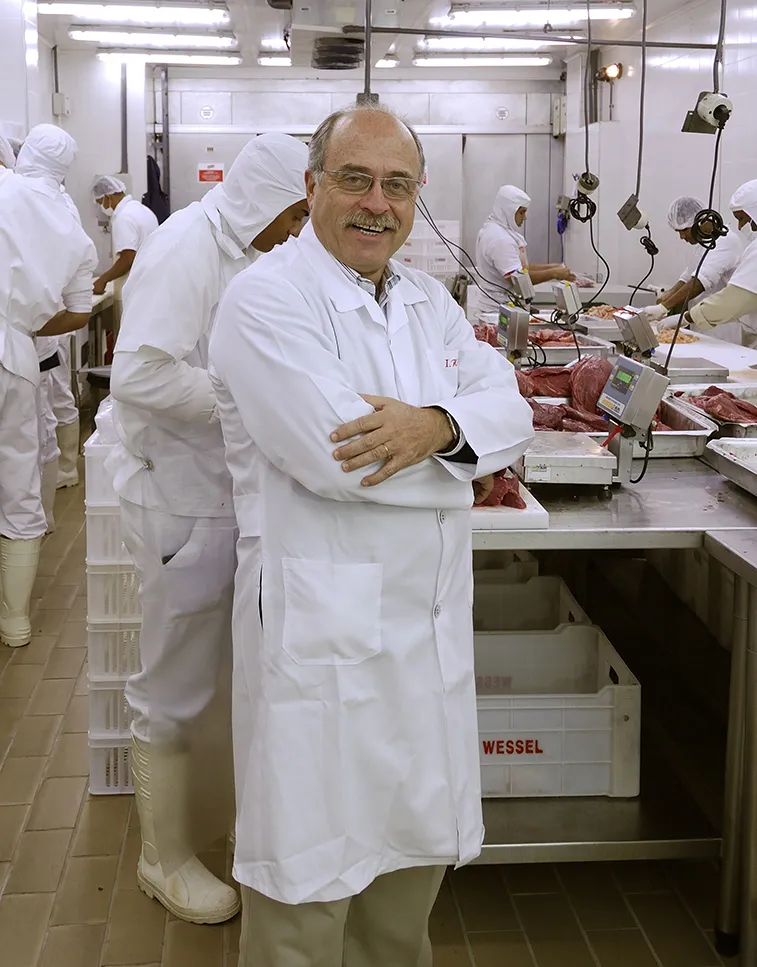 Hambúrguer impulsiona médio fornecedor