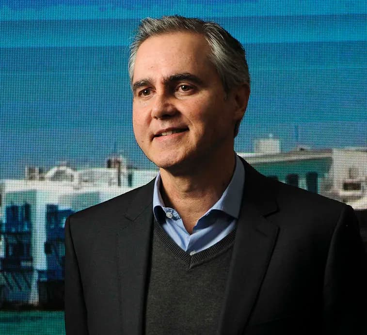 Exterior desfavorável interrompe euforia no real e nos juros
