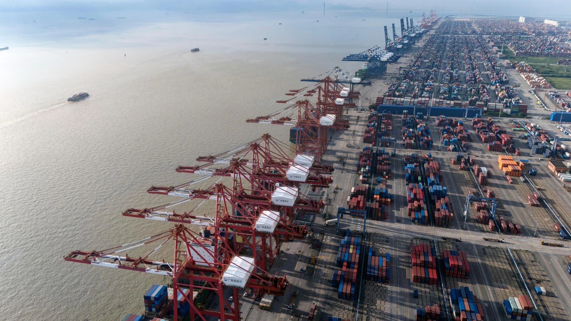 China: Exportações crescem 36,3% ao ano em setembro