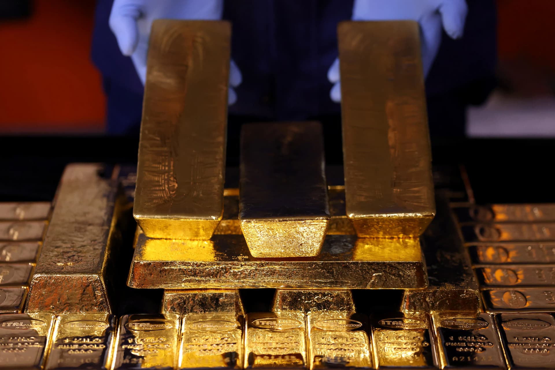 China: Reservas cambiais caíram para US$ 3,4 trilhões em setembro