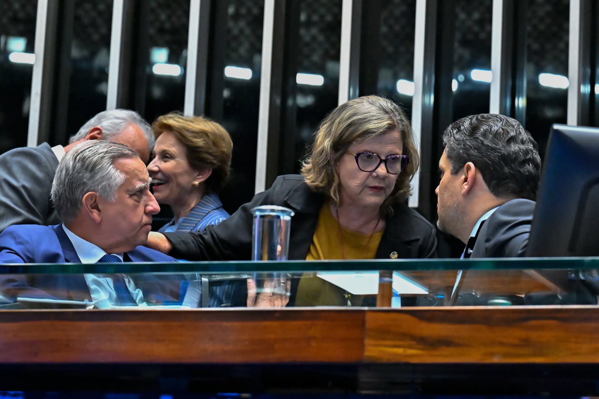 Governo tentará antecipar conclusão da votação de PEC do fim da escala 6x1
