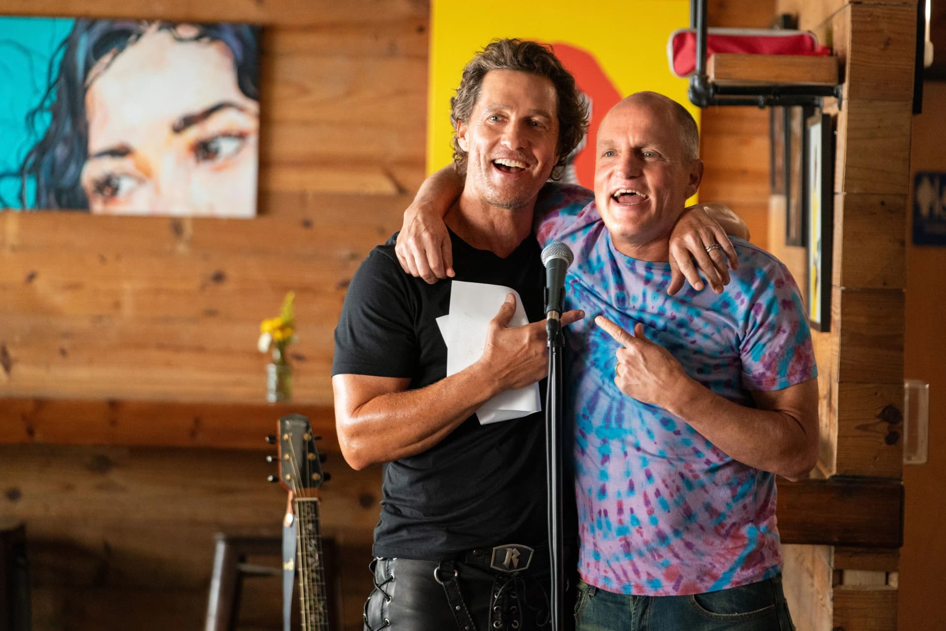 Woody Harrelson e Matthew McConaughey são mesmo irmãos? ‘Brothers’ brinca com esse rumor