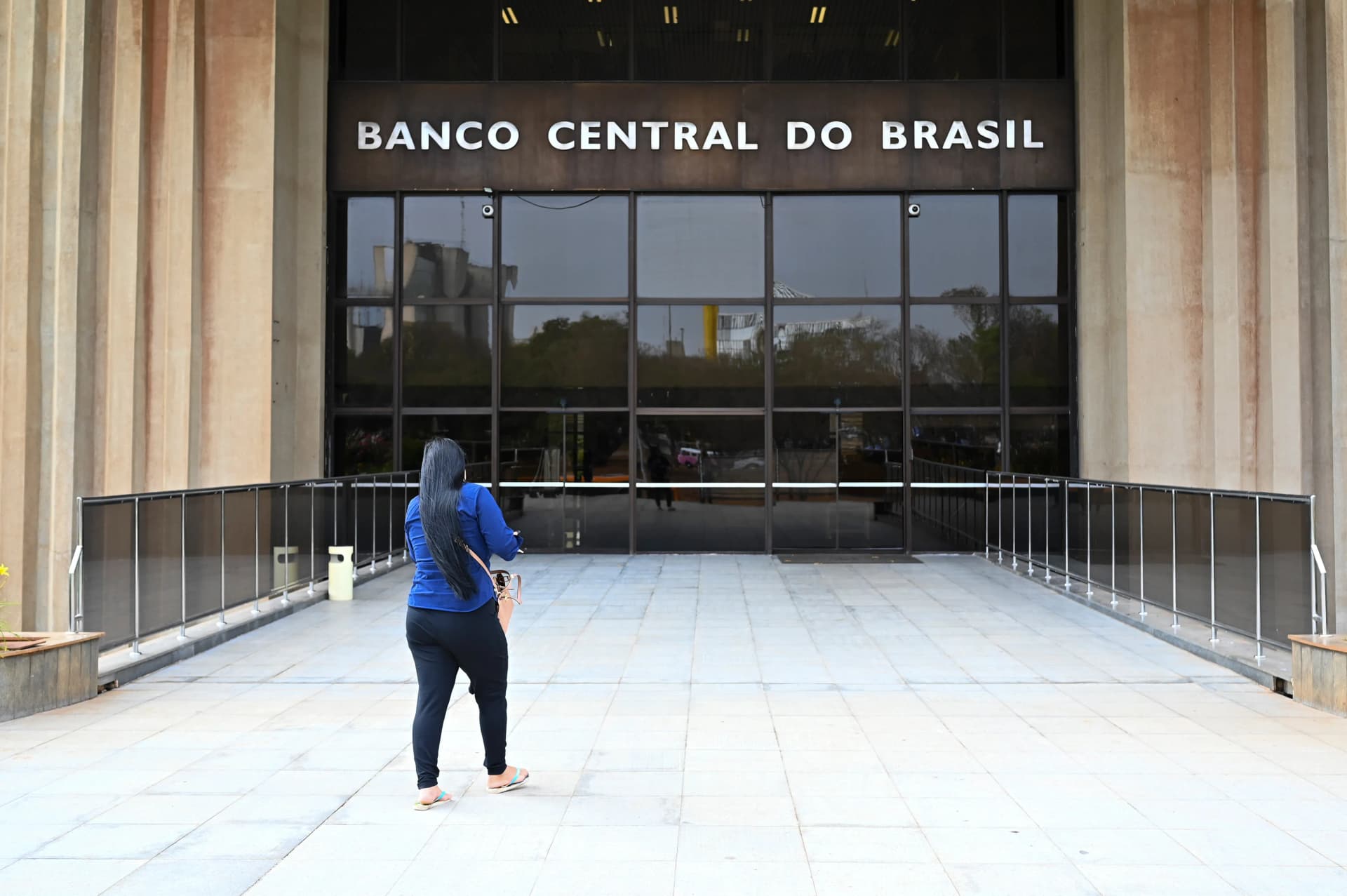 TCU suspende aprovação das contas do BC até avaliar caso Master