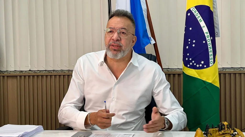 Deputado eleito e ex-secretário de Polícia Civil do RJ são presos em operação da PF