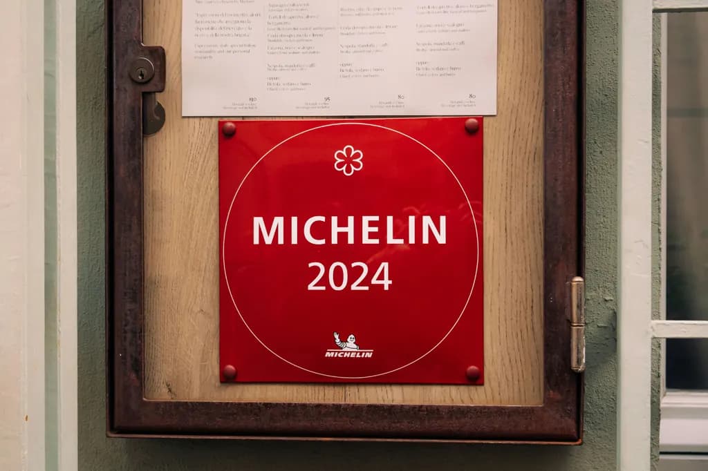Quais países têm mais restaurantes com estrelas Michelin?